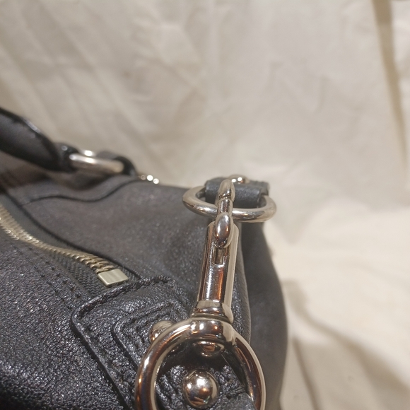 Coach Ashley - Picture 6 of 12